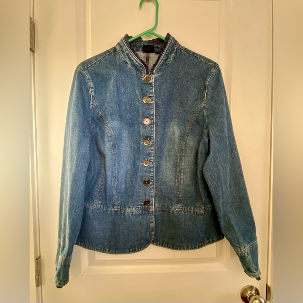 Sonoma Life & Style Women’s Denim Jacket